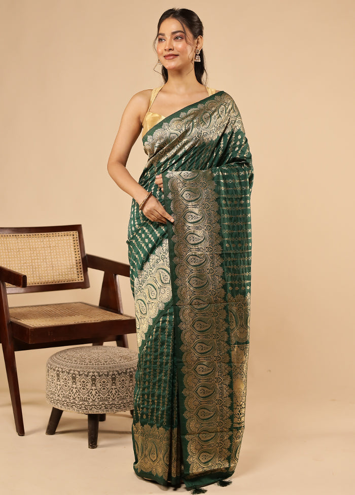 Green Dupion Silk Saree With Blouse Piece