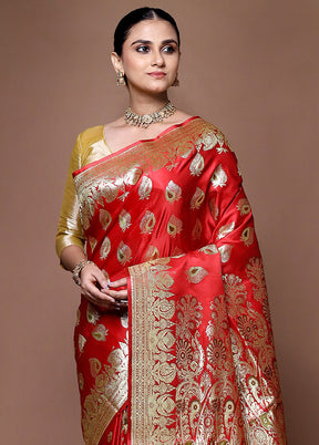 Red Banarasi Silk Saree With Blouse Piece