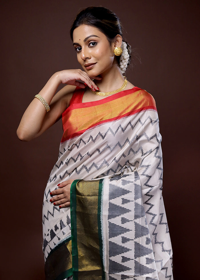 Cream Pochampally Pure Silk Saree With Blouse Piece - Indian Silk House Agencies