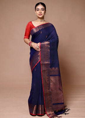 Blue Matka Silk Saree With Blouse Piece