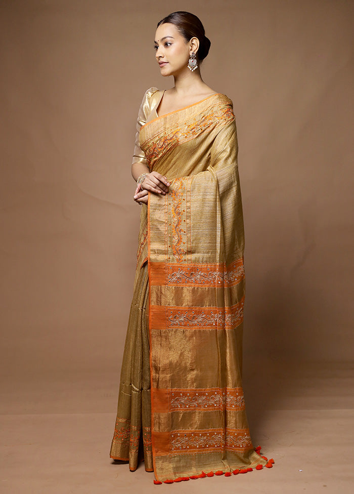 Cream Handloom Matka Pure Silk Saree With Blouse Piece