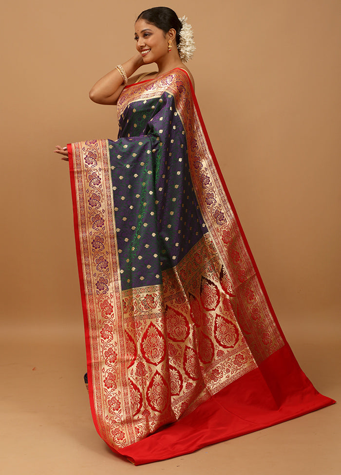 Green Tanchoi Silk Saree With Blouse Piece