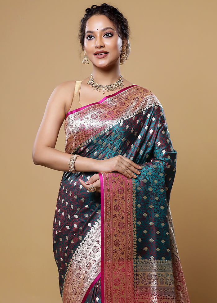 Green Tanchoi Silk Saree With Blouse Piece