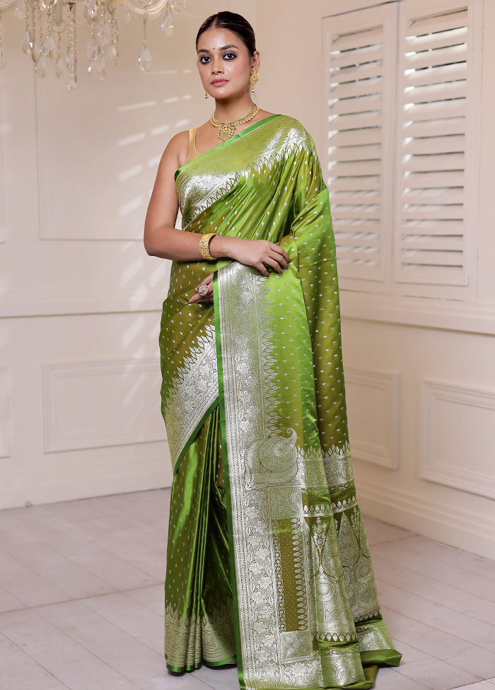 Green Banarasi Silk Saree With Blouse Piece