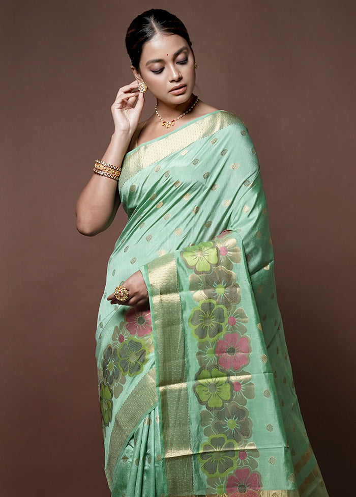 Green Dupion Silk Saree With Blouse Piece