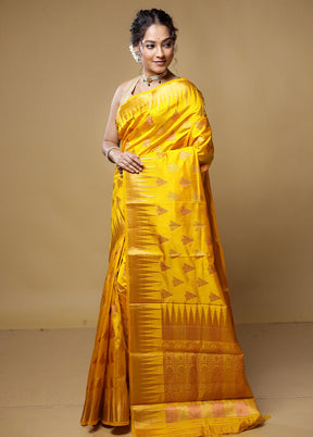 Yellow Dupion Silk Saree With Blouse Piece