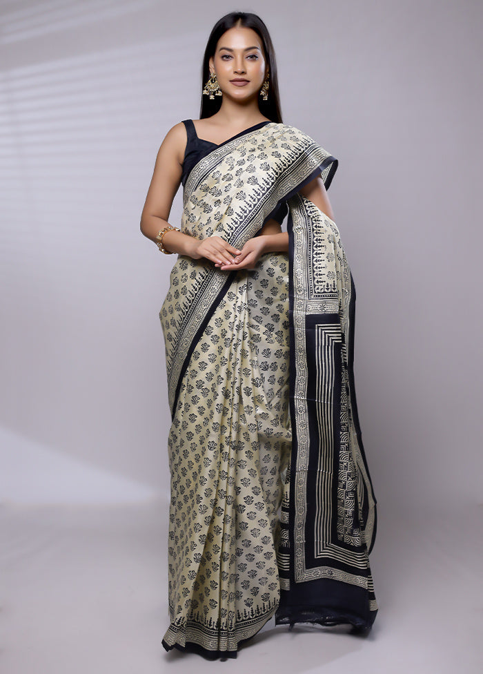 Cream Printed Pure Silk Saree Without Blouse Piece