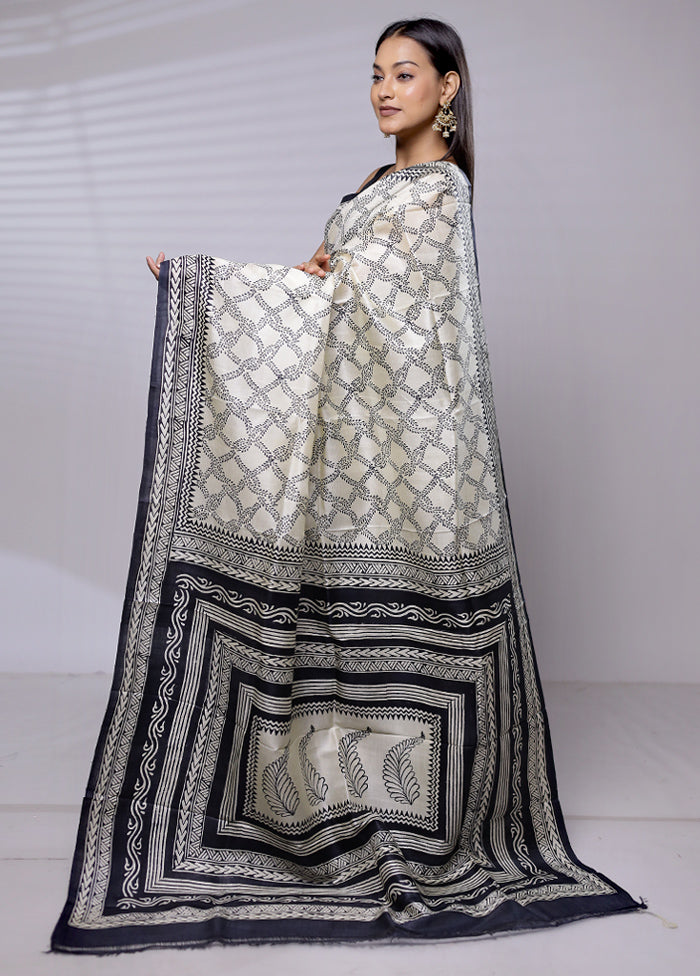 Cream Printed Pure Silk Saree Without Blouse Piece