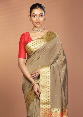 Grey Kanjivaram Silk Saree With Blouse Piece