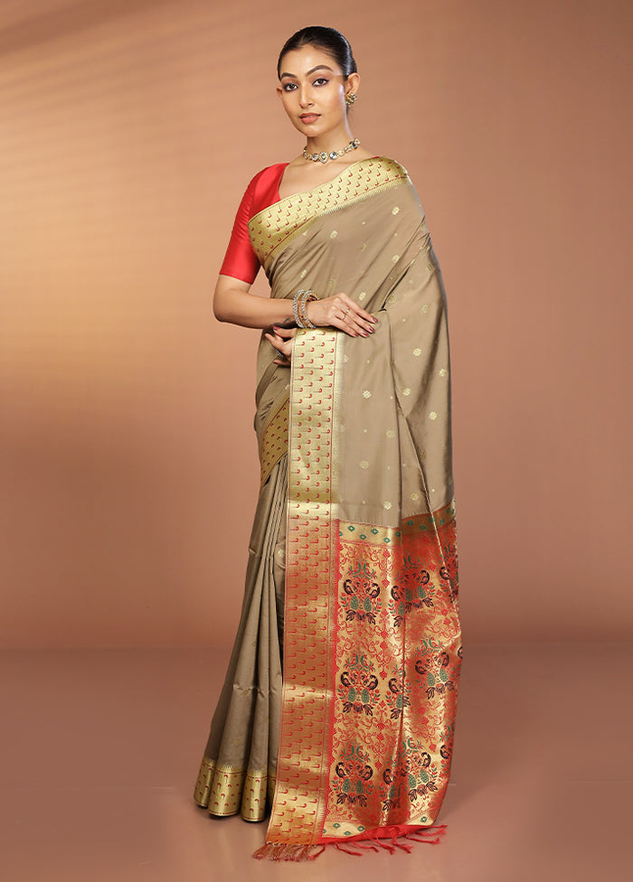 Grey Kanjivaram Silk Saree With Blouse Piece