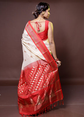 Cream Kanjivaram Silk Saree With Blouse Piece