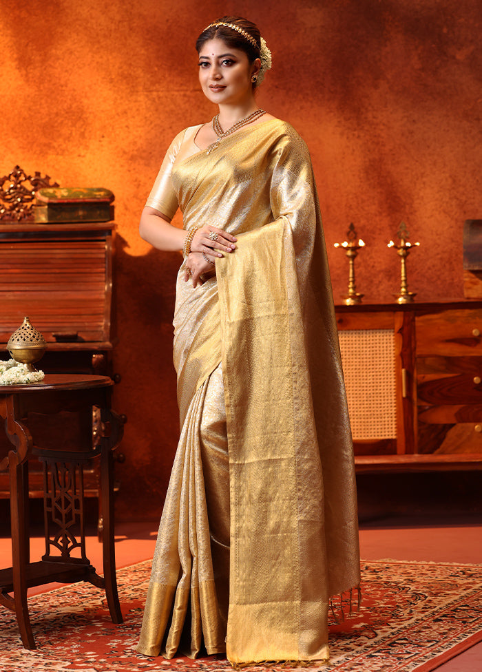 Cream Handloom Kanchipuram Pure Silk Saree With Blouse Piece