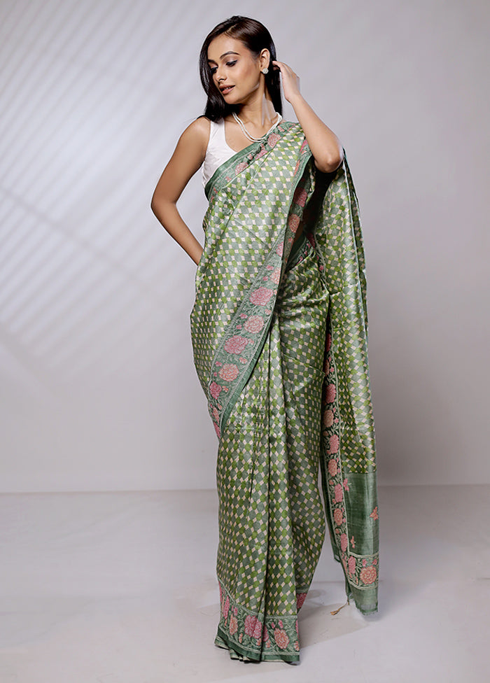 Green Handloom Tussar Pure Silk Saree With Blouse Piece