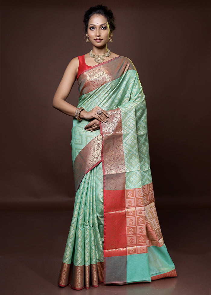 Green Kora Silk Saree With Blouse Piece