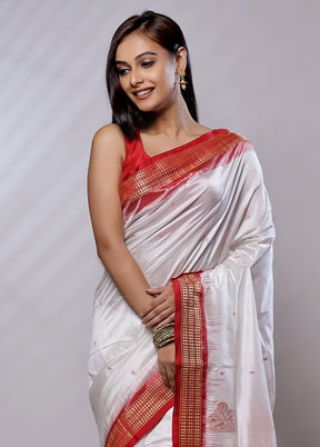 White Handloom Bomkai Pure Silk Saree With Blouse Piece - Indian Silk House Agencies