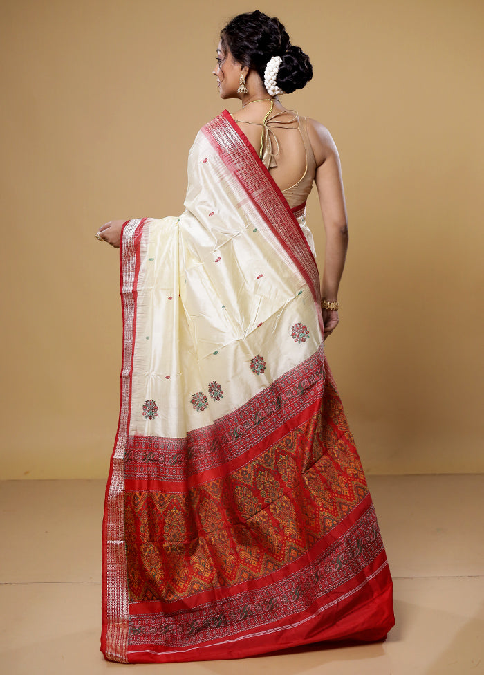 Cream Handloom Bomkai Pure Silk Saree With Blouse Piece