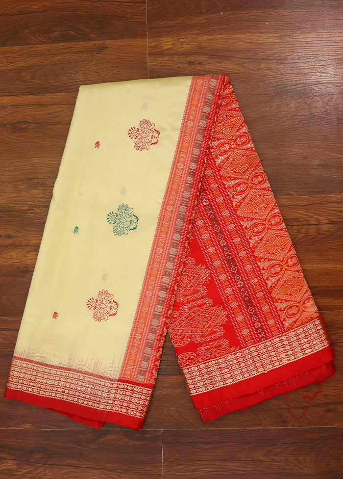 Cream Handloom Bomkai Pure Silk Saree With Blouse Piece