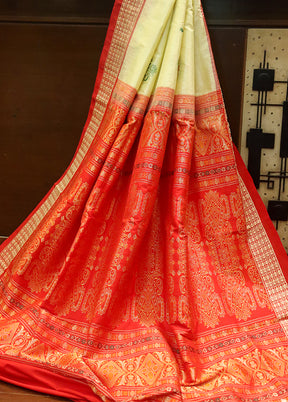 Cream Handloom Bomkai Pure Silk Saree With Blouse Piece