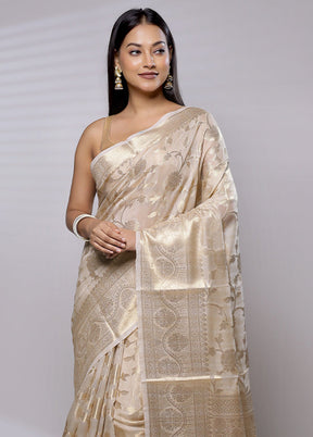 Cream Tussar Silk Saree With Blouse Piece