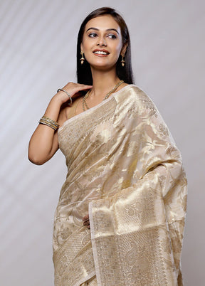 Cream Tussar Silk Saree With Blouse Piece