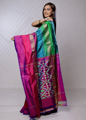 Green Handloom Ikkat Pure Silk Saree With Blouse Piece