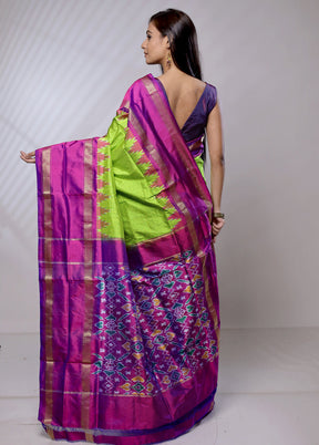 Green Handloom Ikkat Pure Silk Saree With Blouse Piece