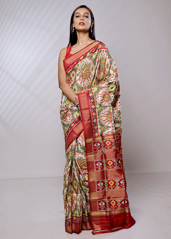 Cream Handloom Ikkat Pure Silk Saree With Blouse Piece