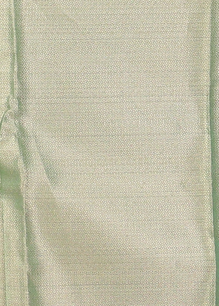 Green Organza Saree With Blouse Piece