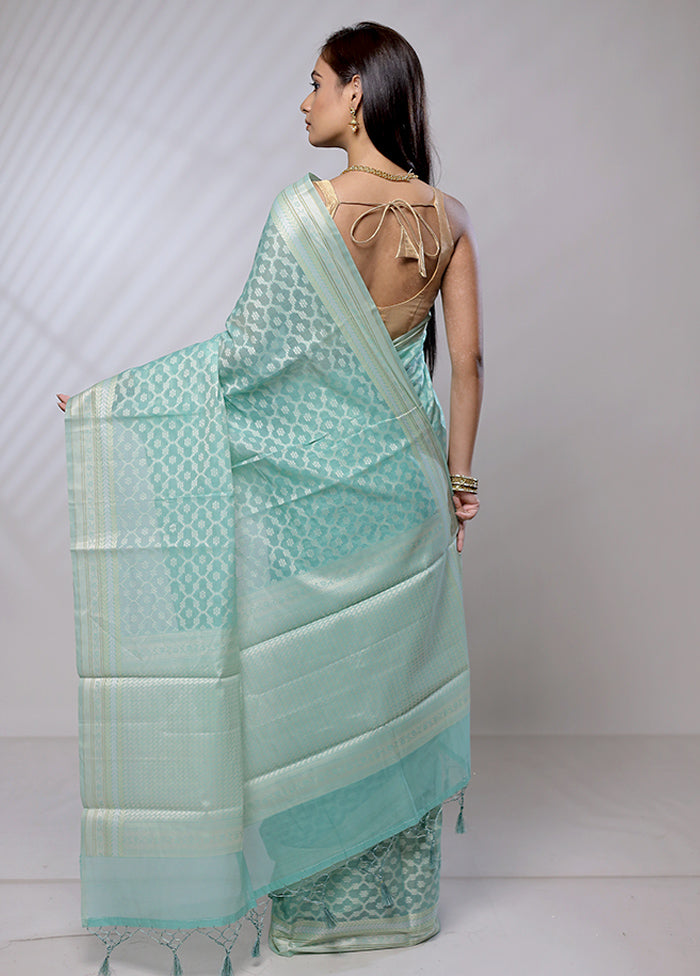 Green Cotton Saree With Blouse Piece