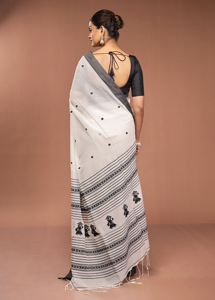 White Pure Cotton Saree With Blouse Piece