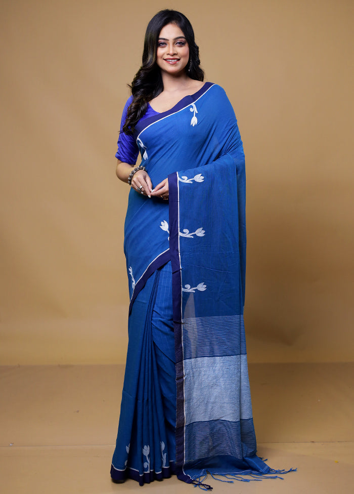 Blue Khadi Cotton Saree With Blouse Piece