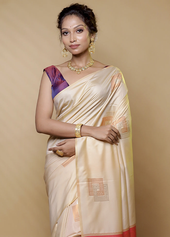 Cream Kanjivaram Silk Saree With Blouse Piece