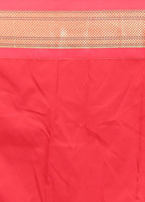 Green Kanjivaram Silk Saree With Blouse Piece