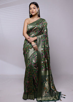 Green Dupion Silk Saree With Blouse Piece