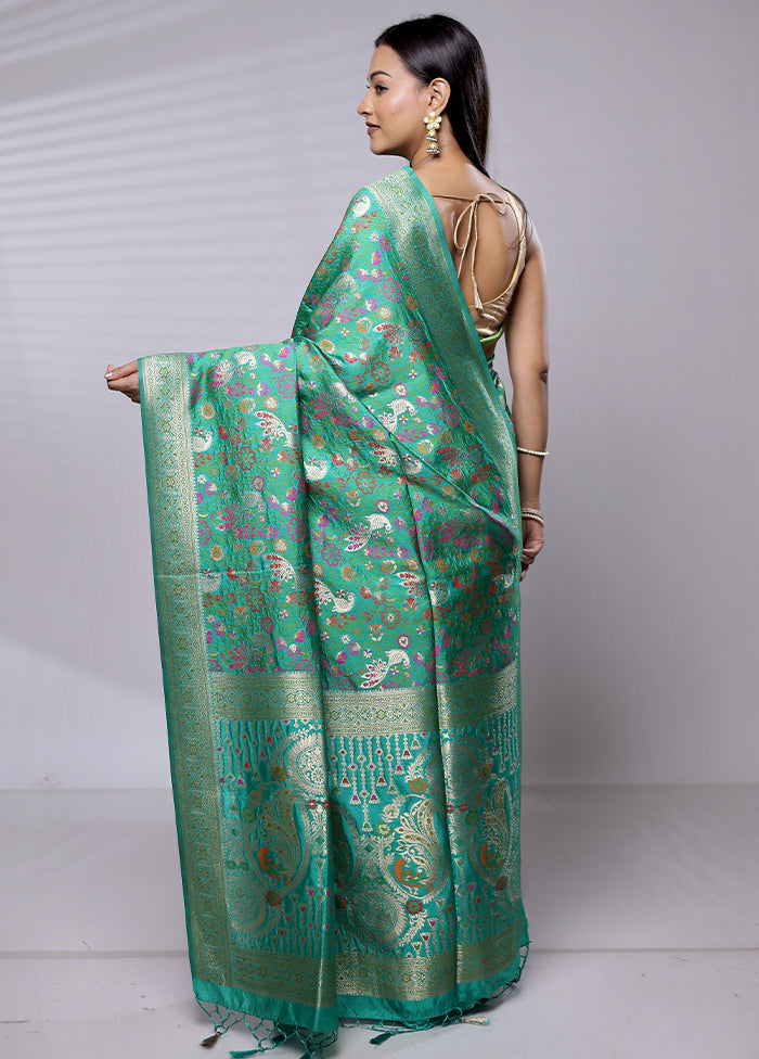 Green Dupion Silk Saree With Blouse Piece