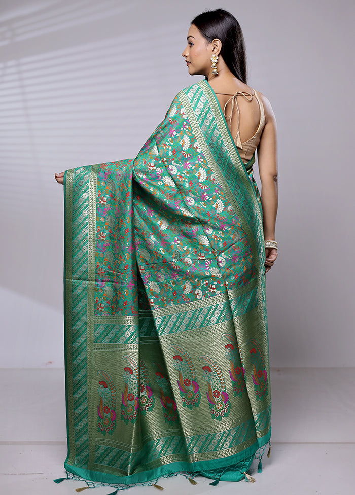 Green Dupion Silk Saree With Blouse Piece