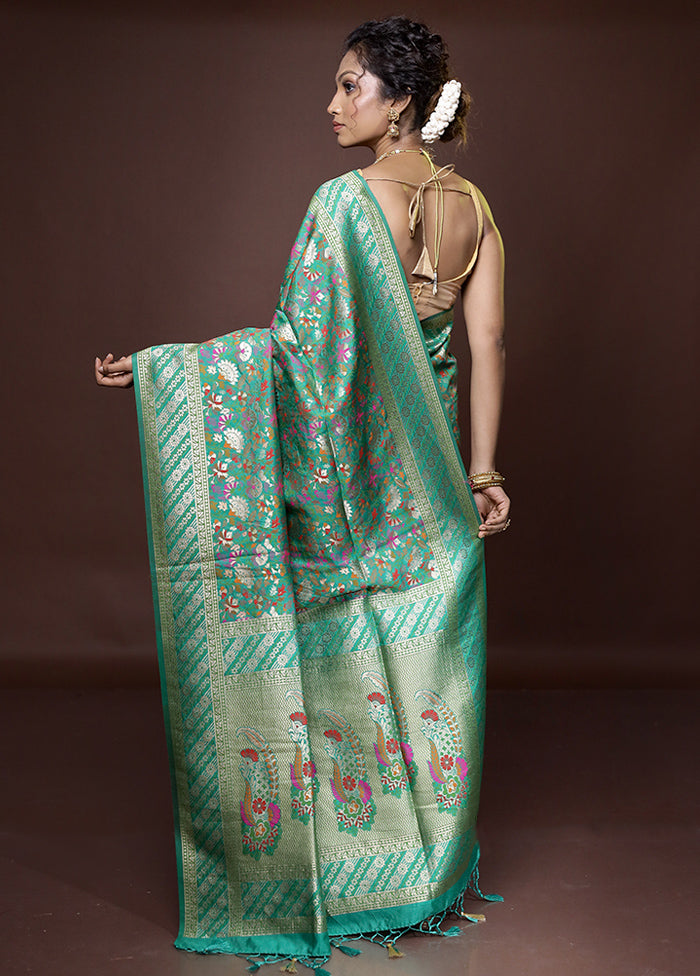 Green Dupion Silk Saree With Blouse Piece