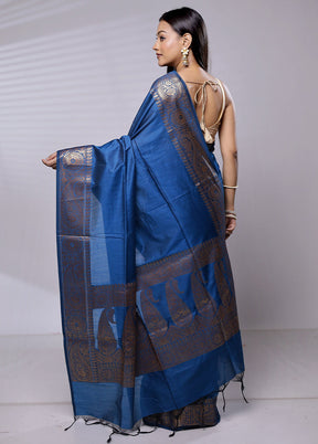 Blue Cotton Saree With Blouse Piece - Indian Silk House Agencies