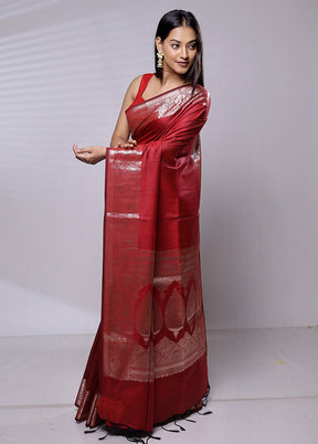 Red Cotton Saree With Blouse Piece