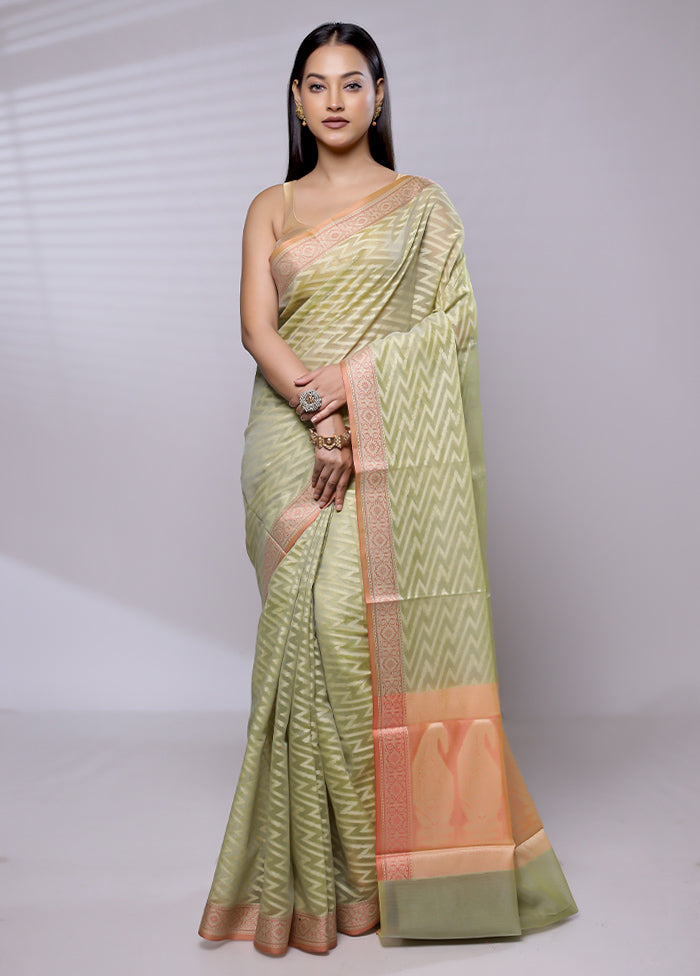 Green Cotton Saree With Blouse Piece