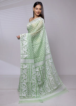 Green Tant Jamdani Saree Without Blouse Piece