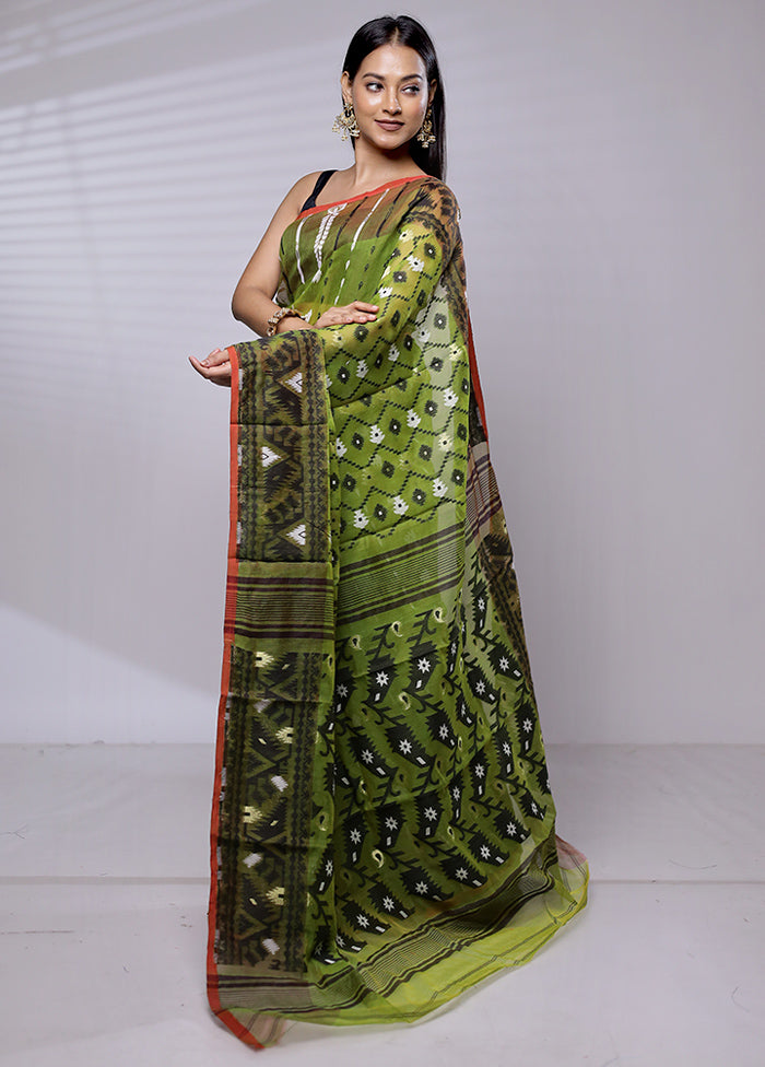 Green Tant Jamdani Saree Without Blouse Piece