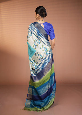 Cream Handloom Tussar Pure Silk Saree With Blouse Piece