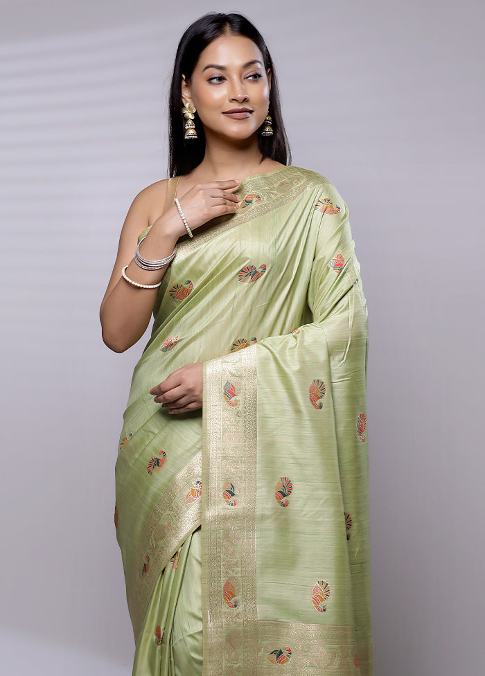 Green Dupion Silk Saree With Blouse Piece