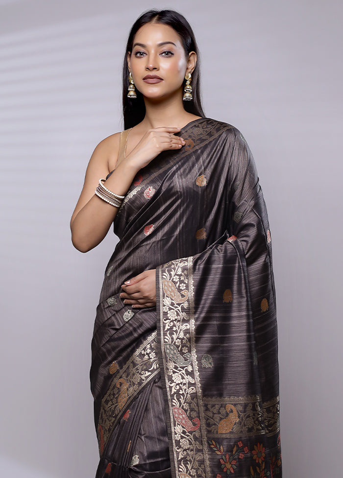 Grey Dupion Silk Saree With Blouse Piece