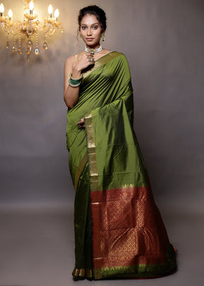 Green Kanjivaram Silk Saree With Blouse Piece