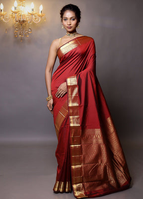 Red Kanjivaram Silk Saree With Blouse Piece