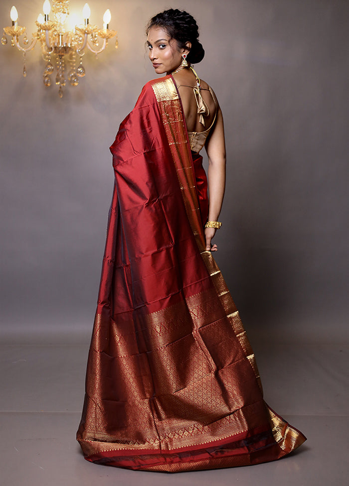 Red Kanjivaram Silk Saree With Blouse Piece