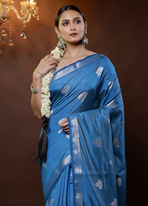 Blue Dupion Silk Saree With Blouse Piece