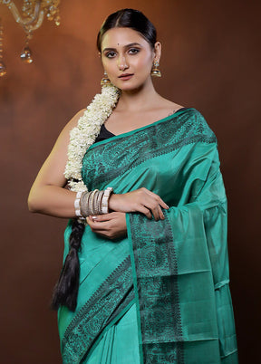 Green Dupion Silk Saree With Blouse Piece